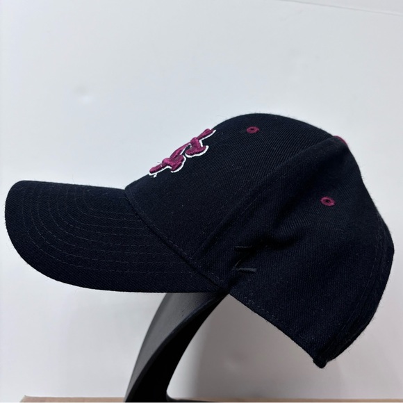 Retro University of South Carolina Fighting Gamecocks Cap - Picture 5 of 15